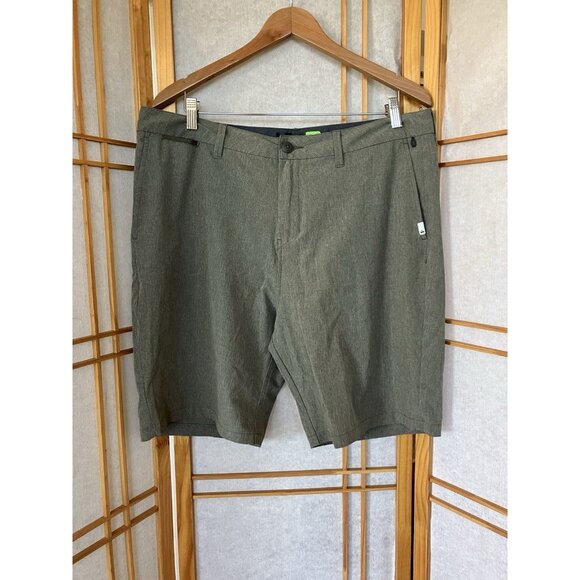 Quiksilver Amphibian Board Shorts Recycled Polyester, Khaki Green, size 36 - Picture 1 of 10